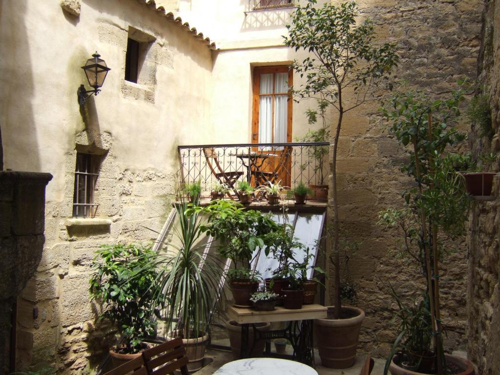 Bize de la Tour Bed & Breakfast Saint-Bonnet-du-Gard Oda fotoğraf