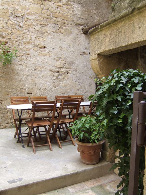 Bize de la Tour Bed & Breakfast Saint-Bonnet-du-Gard Dış mekan fotoğraf